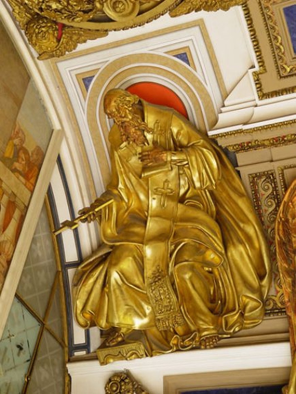 Апостолы в Иисакиевском соборе из меди, а у Радзивиллов были из золота. Фото:isaac.spb.ru.