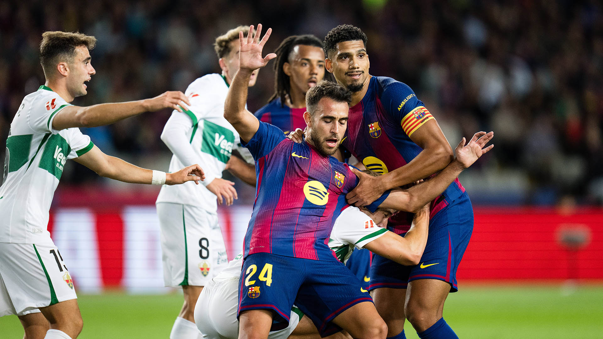 ФК «Эльче» — ФК «Барселона». Фото: globallookpress.com/IMAGO/Joan Gosa