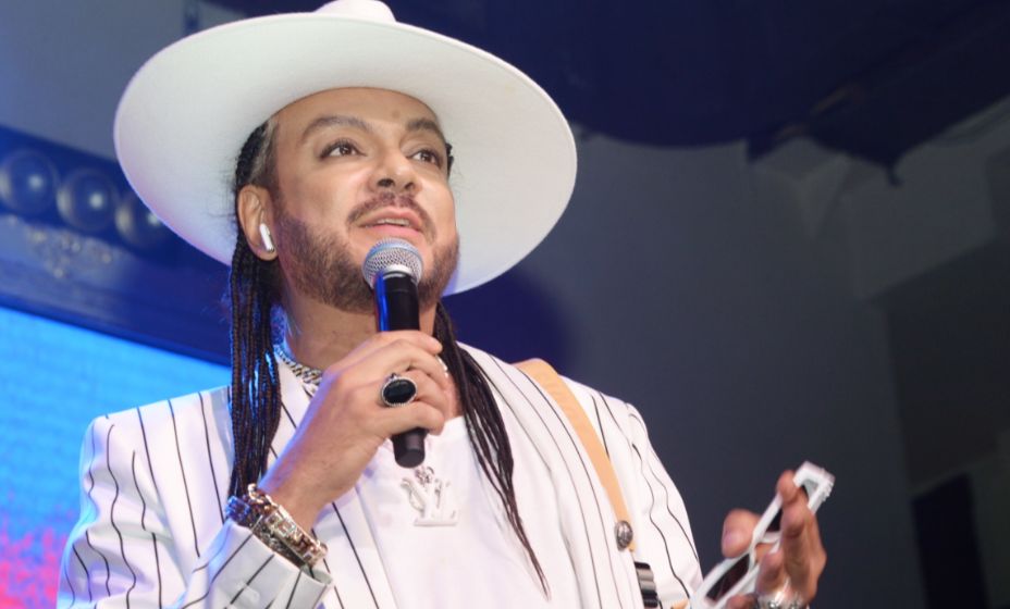 Филипп Киркоров готов покорить не только российских болельщиков. Фото: Global Look Press.