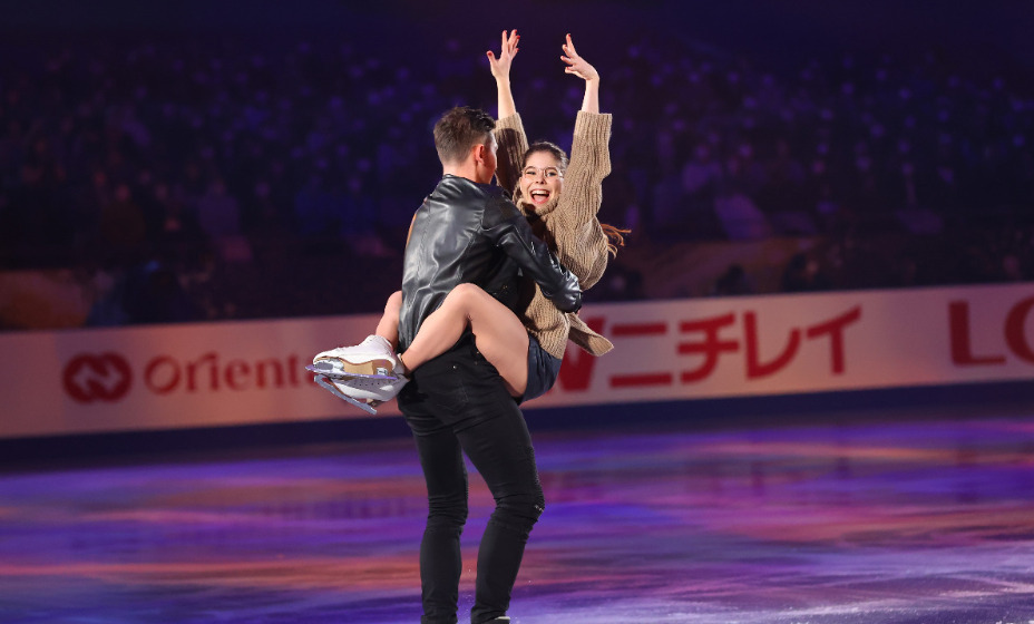 Анастасия Мишина и Александр Галлямов порадовали болельщиков ярким показательным выступлением. Фото: Global Look Press
