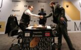 Политика или деньги? Почему Карлсен отказался играть против Непомнящего