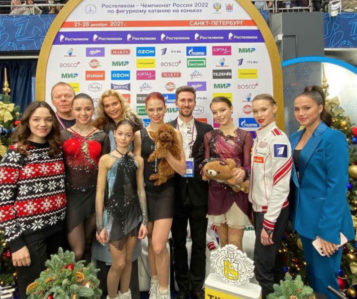 Евгения Медведева и Алина Загитова приняли участие в чемпионате России. Фото: Instagram