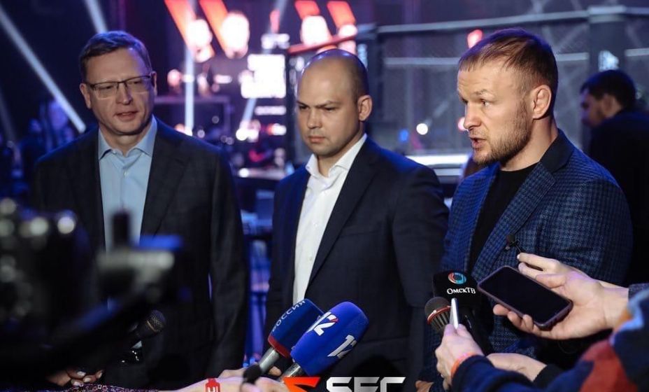 Александр Шлеменко, начав карьеру чиновника, остался действующим бойцом. Фото: Союз ММА России