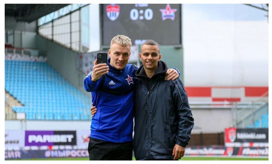 Болбой, которому досталось от Лантратова приехал в Химки. Фото: соцсети Романа Игнатика