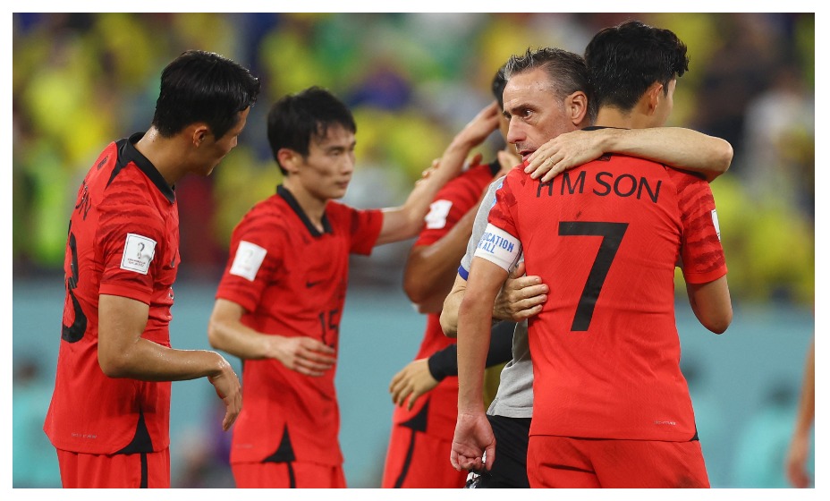 Паулу Бенту ушел из сборной Кореи. Фото: Reuters