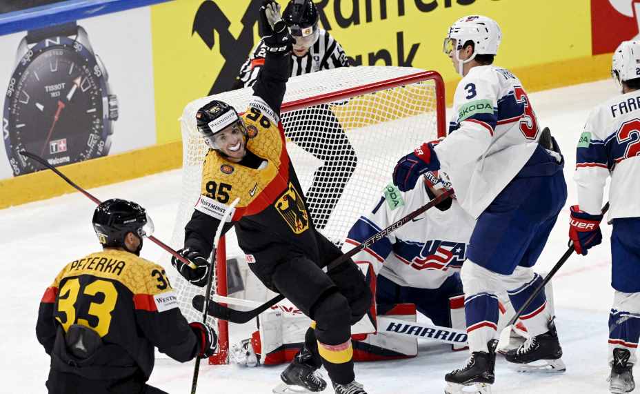 Германия обыграла США в полуфинале ЧМ-2023 и теперь встретится с Канадой в матче за титул. Фото: Reuters