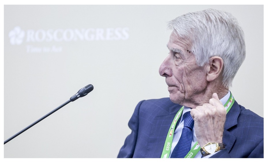 Непомнящий: Не понимаю трансфер Энрике в «Зенит». Фото: РФС