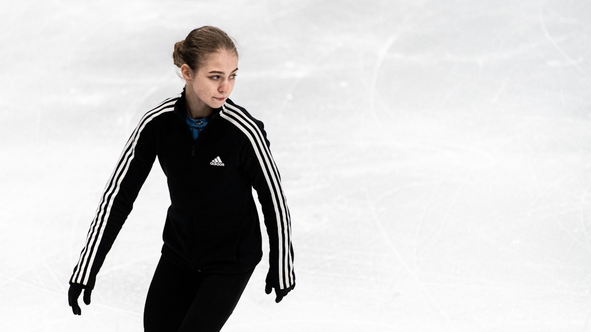 Фигуристка Александра Трусова на разминке на чемпионате мира 2021 года. Фото: GLOBAL LOOK PRESS