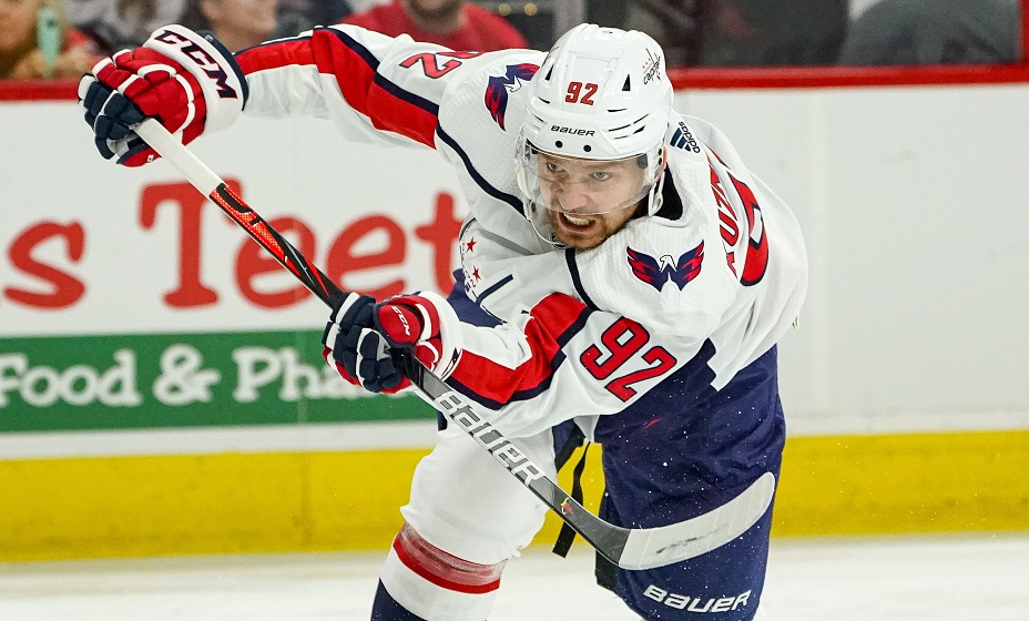 В «Каролине» прокомментировали подписание Кузнецова. Фото: Global Look Press