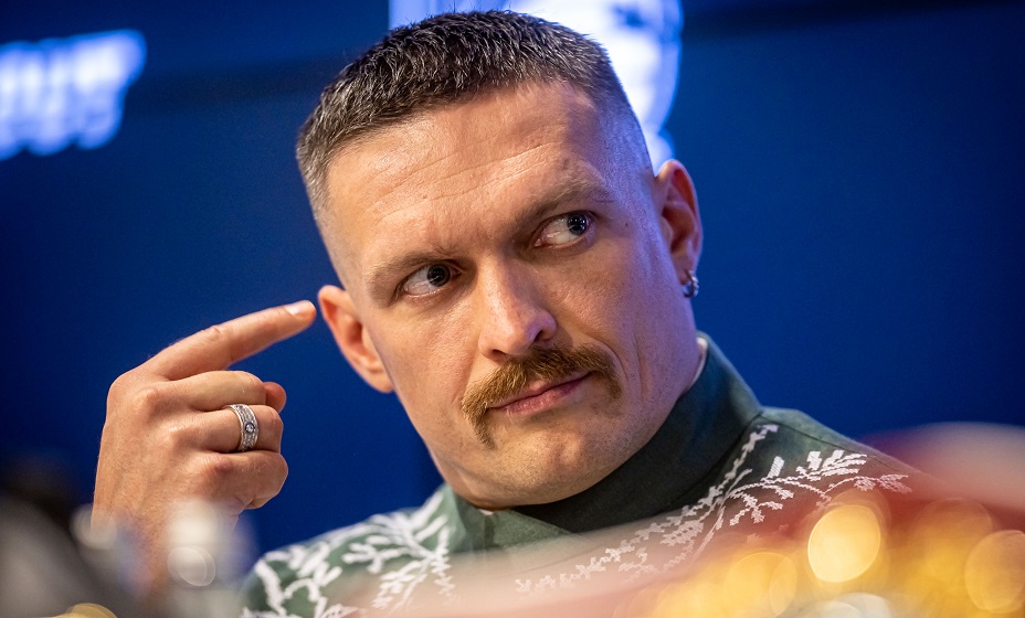 Усик заявил, что хочет провести бои с Джошуа и Фьюри. Фото: Global Look Press
