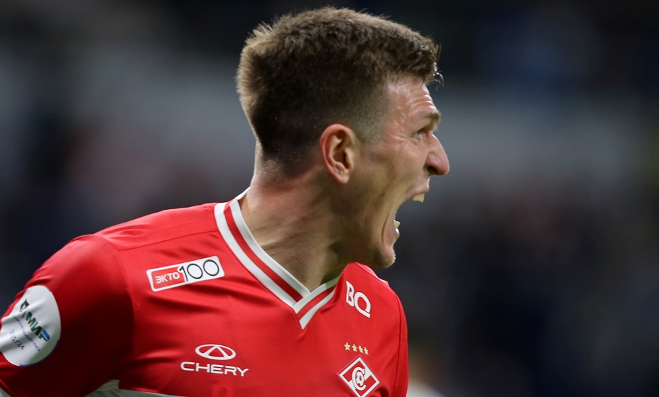 «Фратрия» сопроводила прощальную запись о Соболеве фотографией дельфина. Фото: Global Look Press