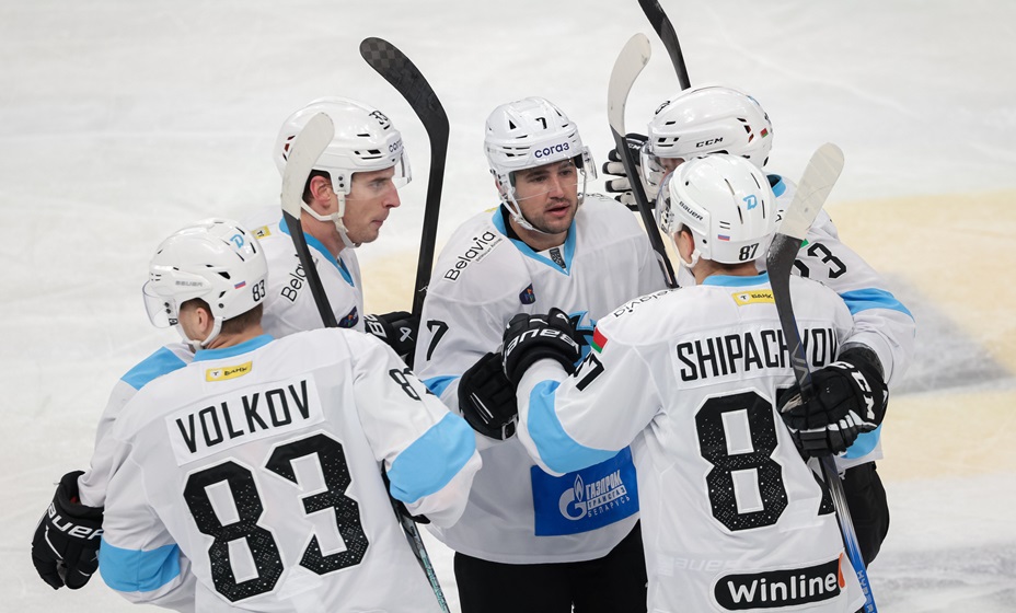 Минское «Динамо» со счетом 5:1 обыграло «Ак Барс» в матче КХЛ. Фото: Global Look Press
