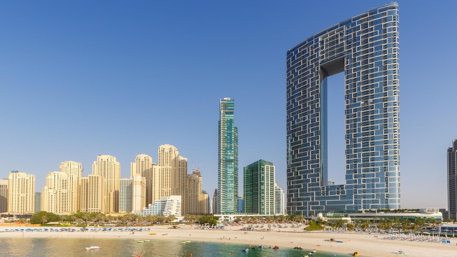 Вид на The Beach at JBR, Дубай.